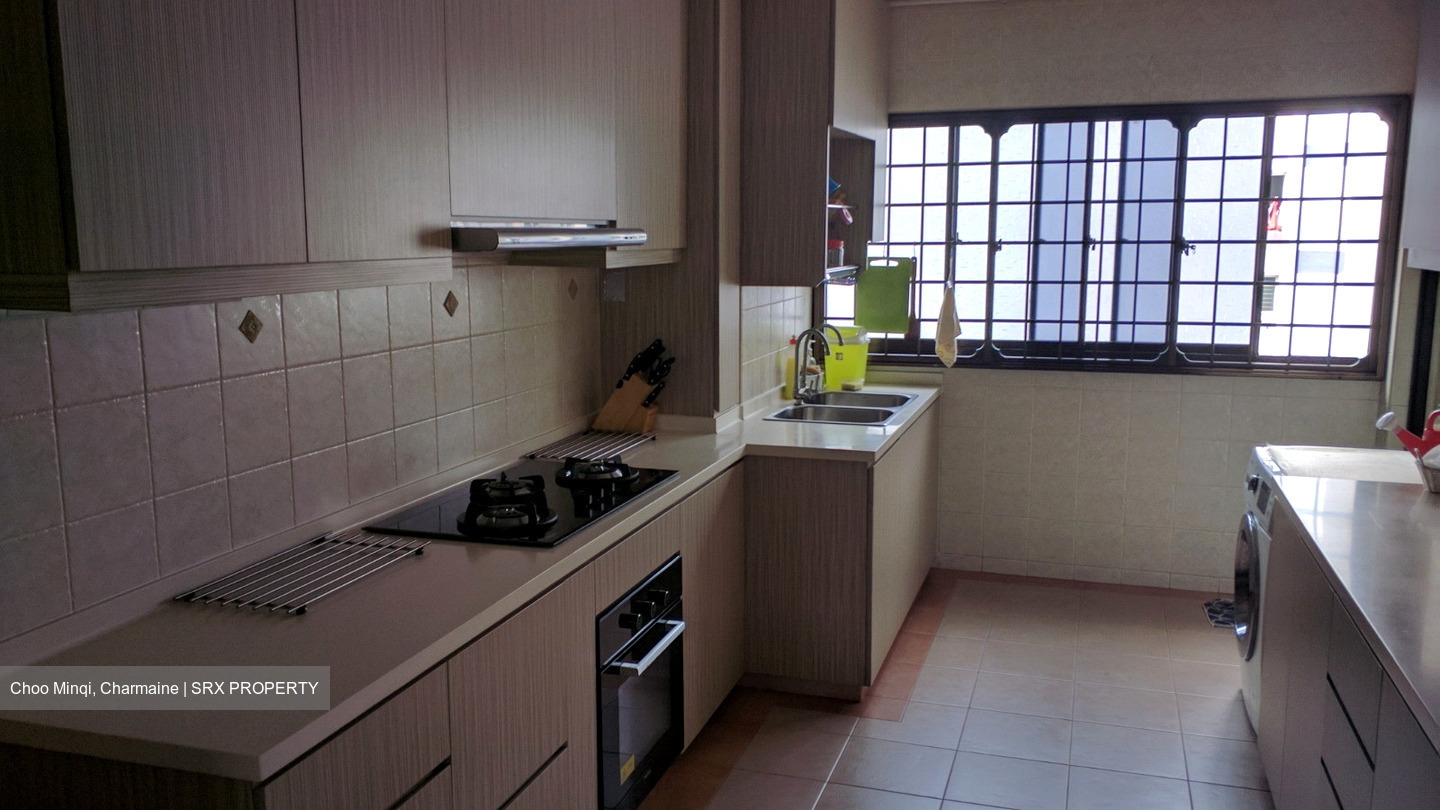 Blk 209 Bukit Batok Street 21 (Bukit Batok), HDB 4 Rooms #531412501
